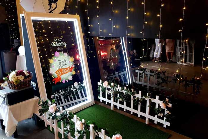 Event Photo Booth Hire: Adding Interactive Entertainment Beyond Traditional Photography